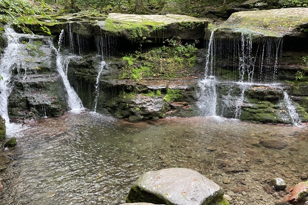 From nearby Diamond Notch Falls