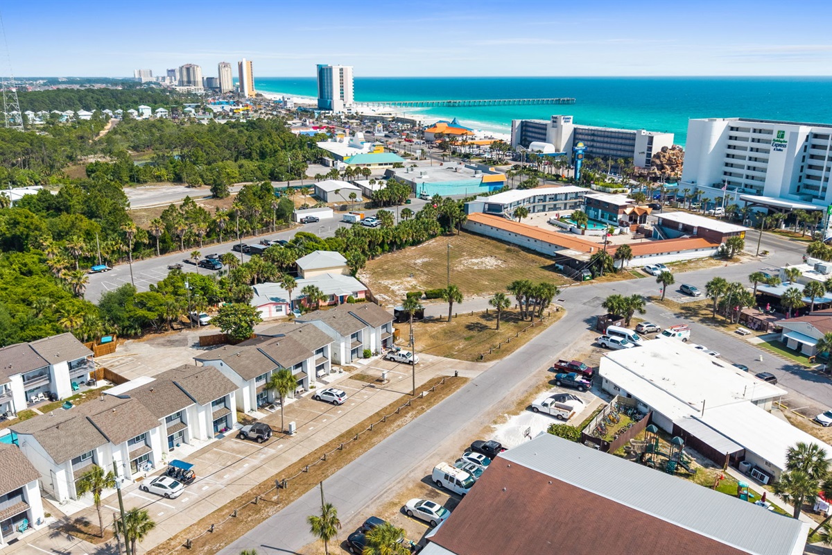 Aerial of Complex, Amenities, and Beach