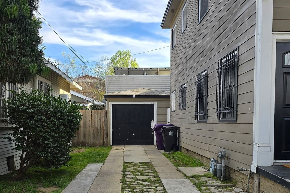 Private, dedicated parking makes exploring Long Beach easy and convenient.