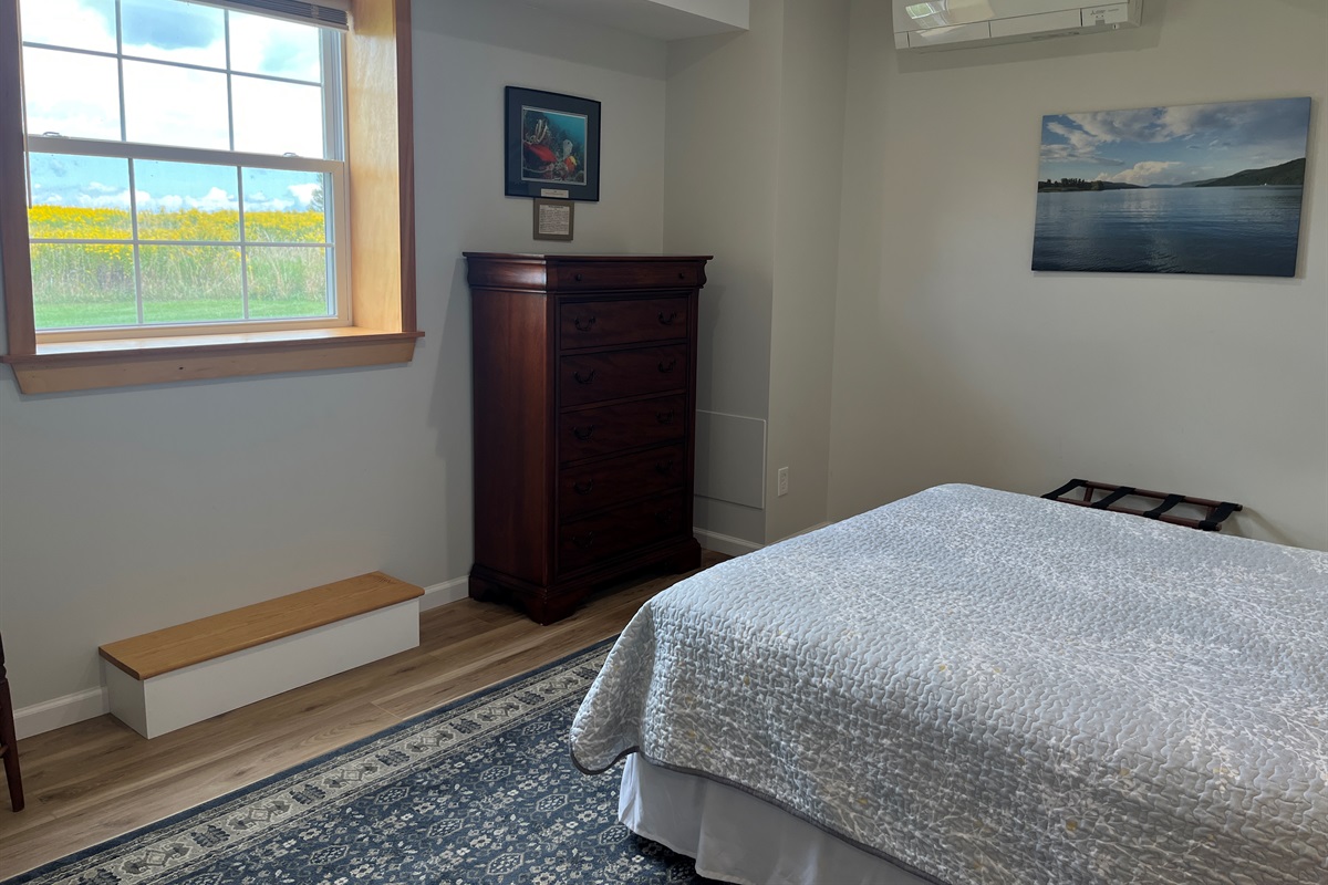 Lower Level Queen bedroom #1