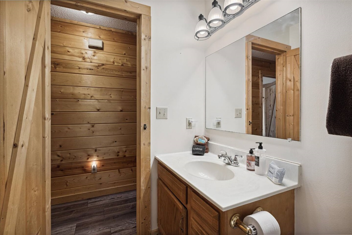 Hall Bathroom