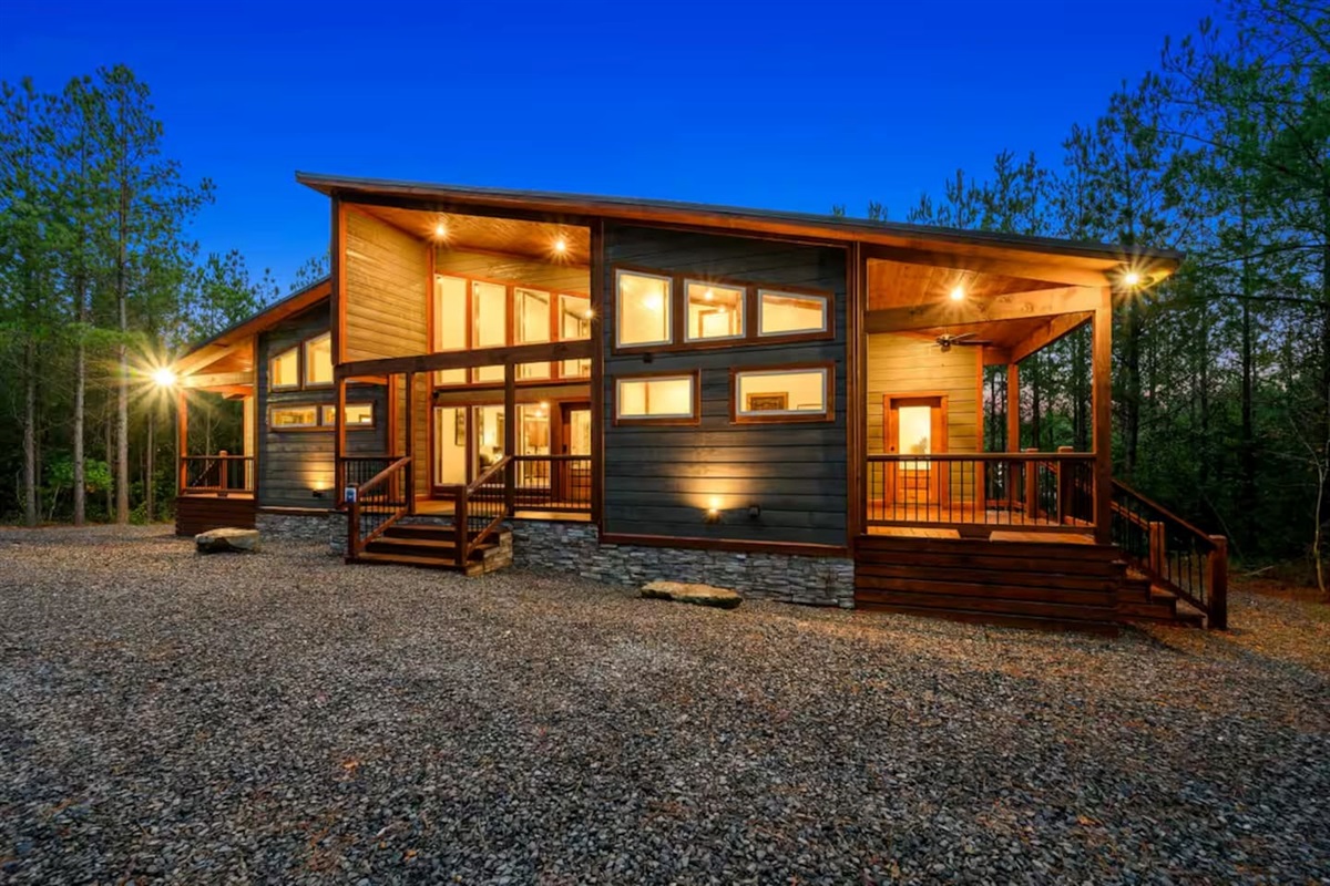 Cabin vibes, modern comforts, and just the right amount of rustic.