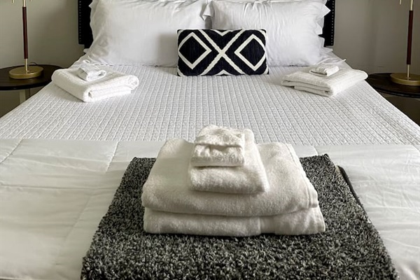 Bedroom 1, with queen size bed and memory foam mattress