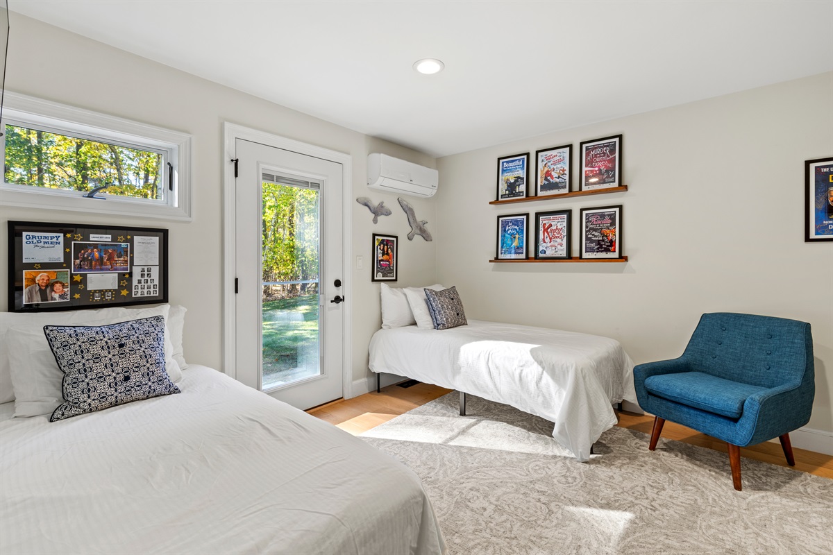 Double twin bedroom