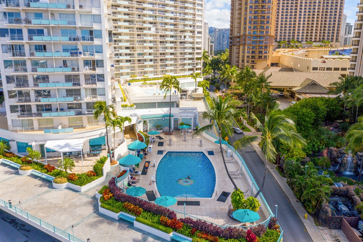 Standard hotel pool