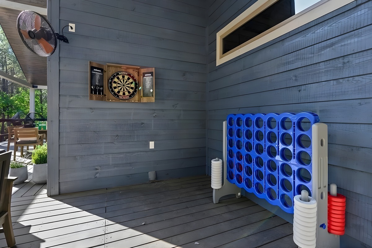 Oversized Connect Four brings out everyone’s playful side and adds a little extra fun to the deck.