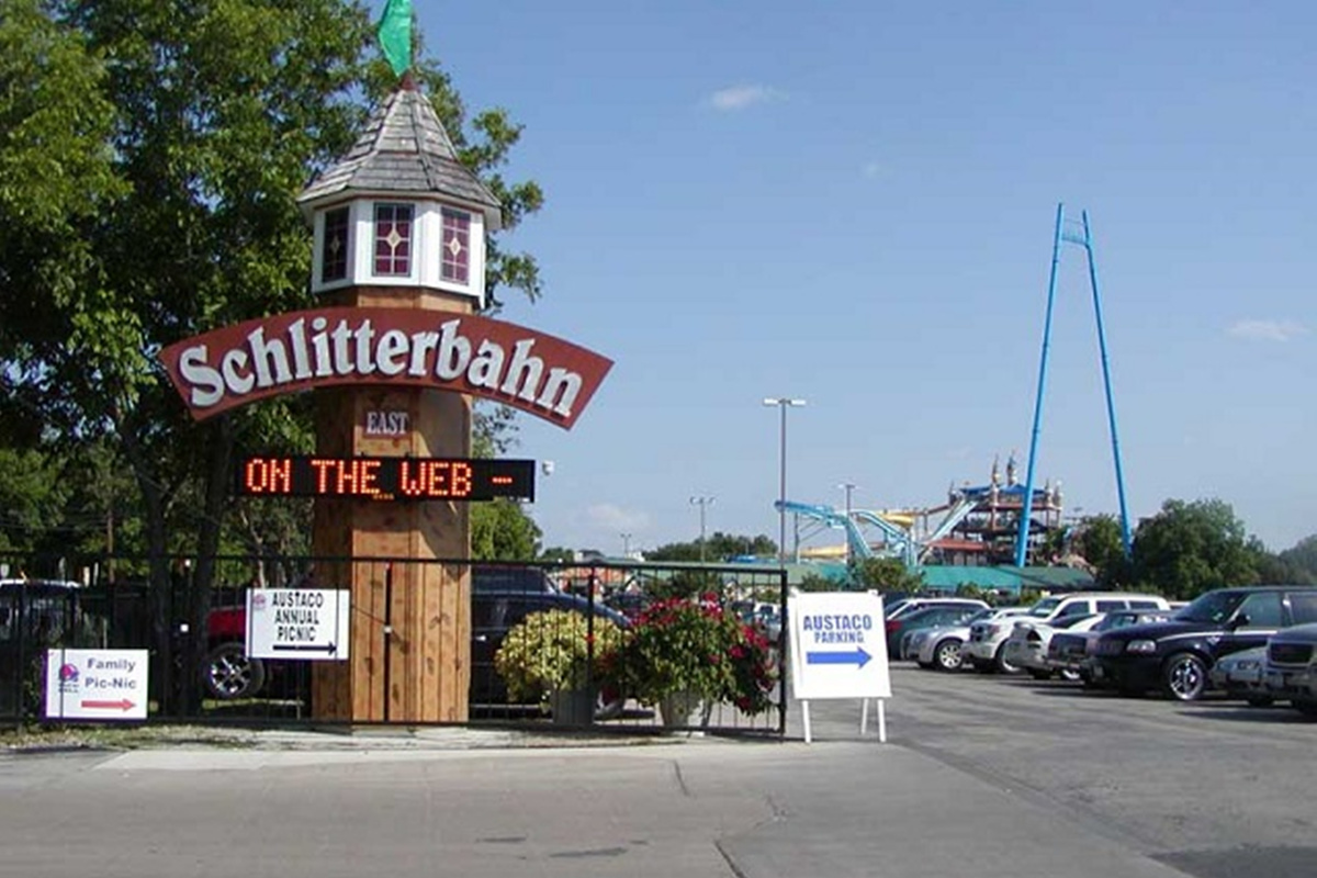 Welcome to Schlitterbahn in New Braunfels!