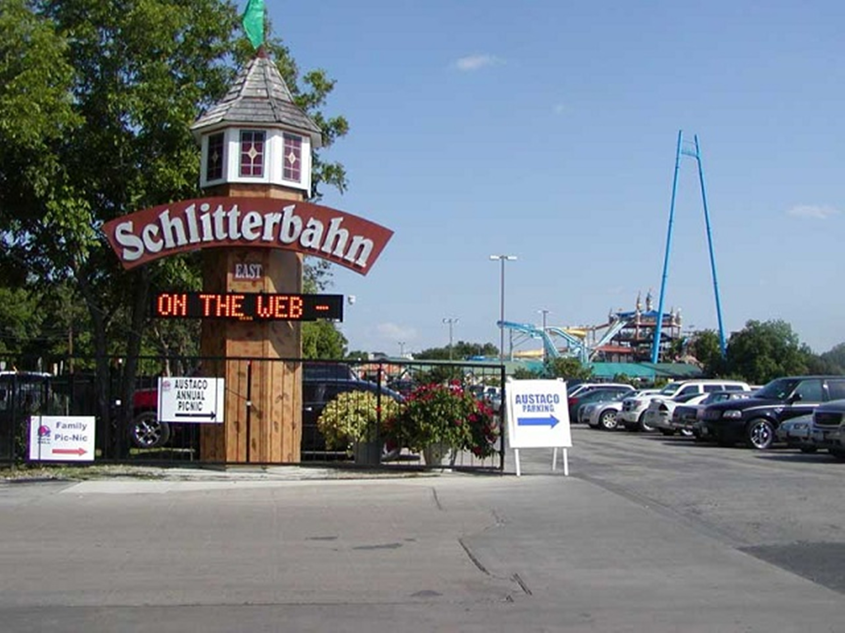Welcome to Schlitterbahn in New Braunfels!