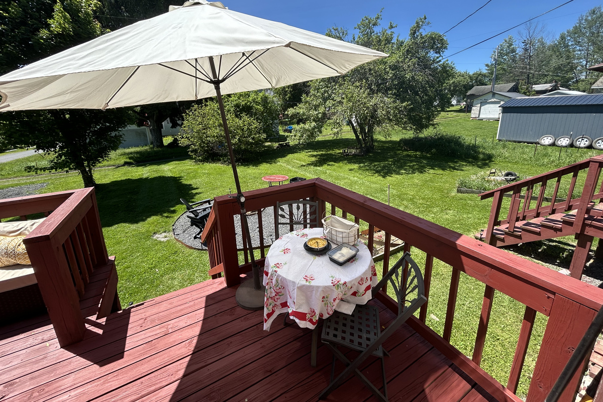 Shared Back Deck Bistro