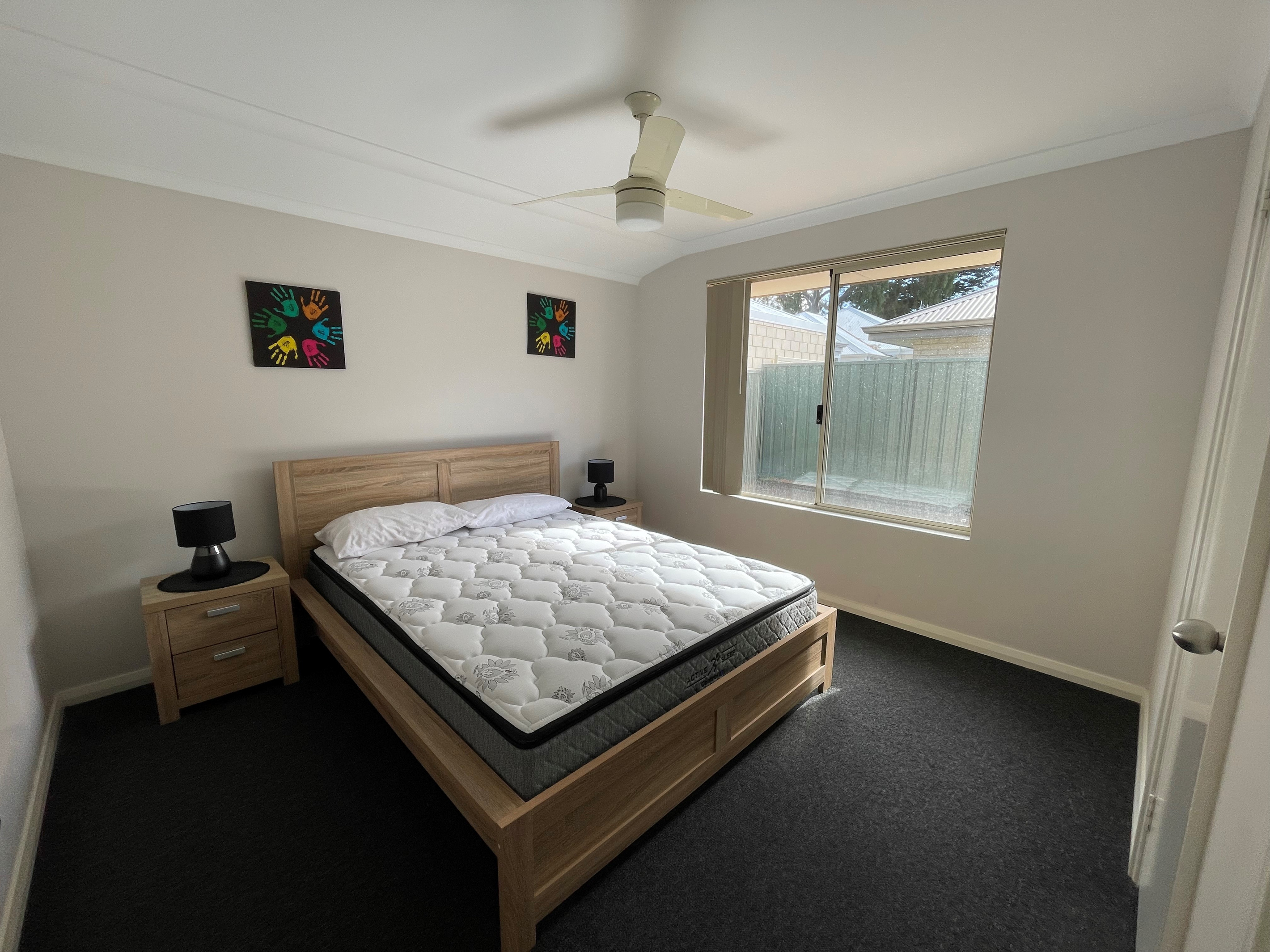 Bedroom 2 - Queen Bed