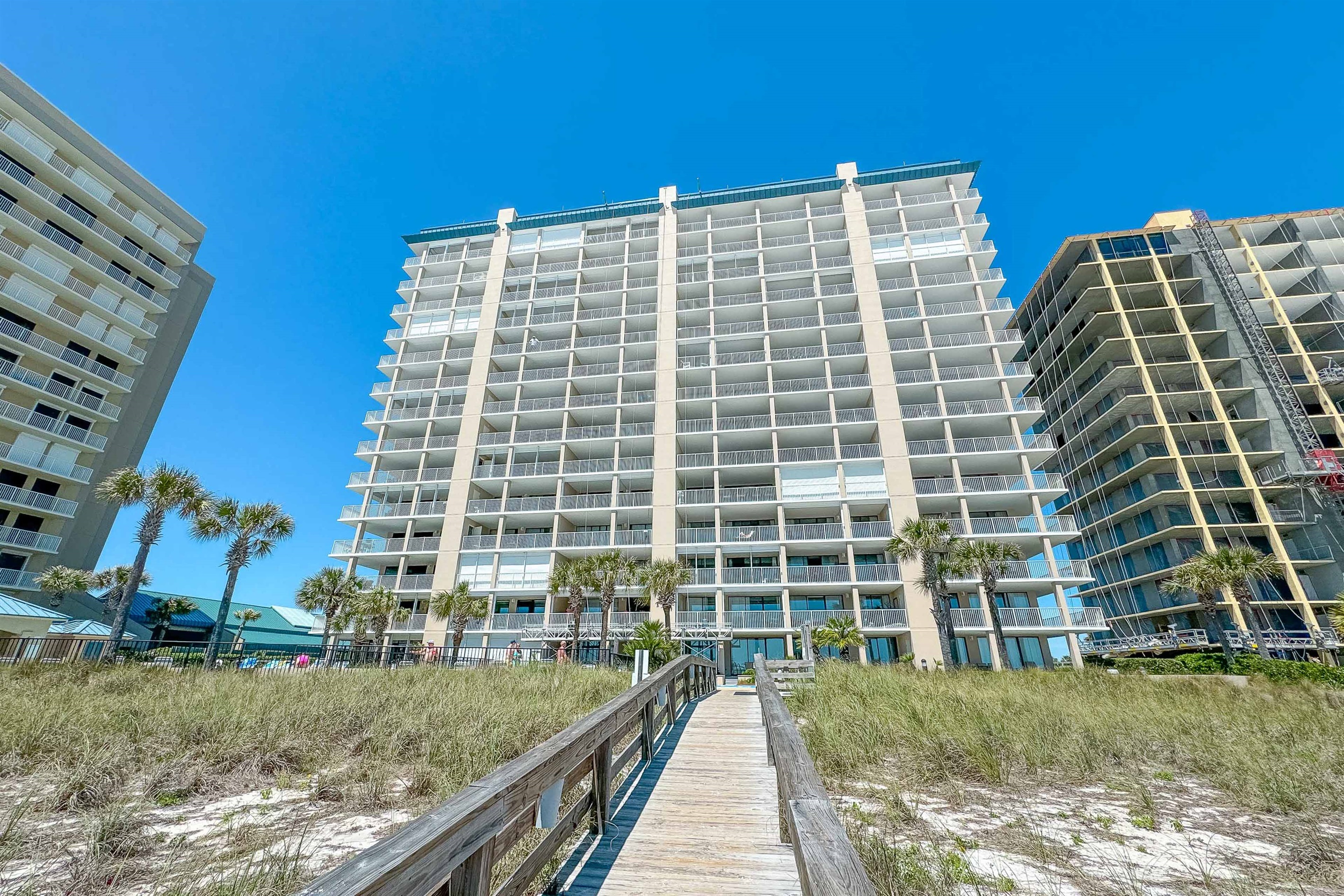 Bluewater - Beach View