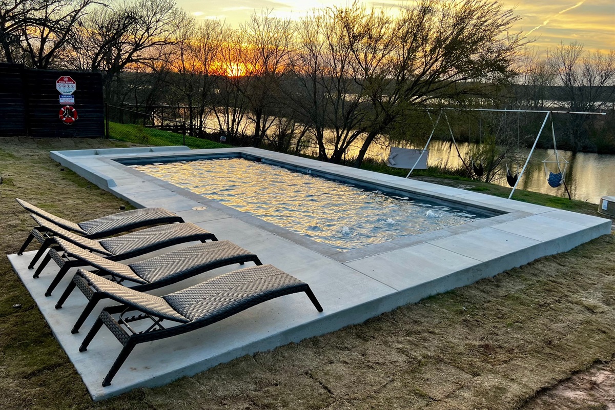 Sunset over the pool at Noir.