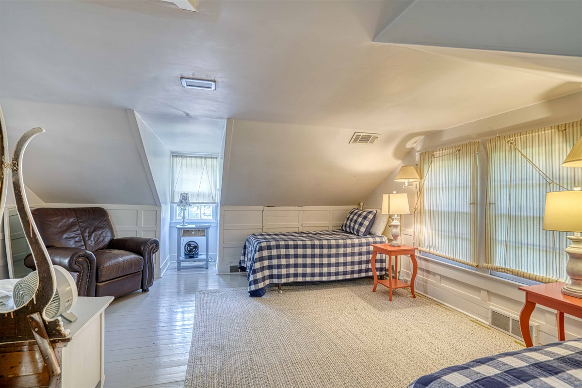 2 Upstairs Bedroom