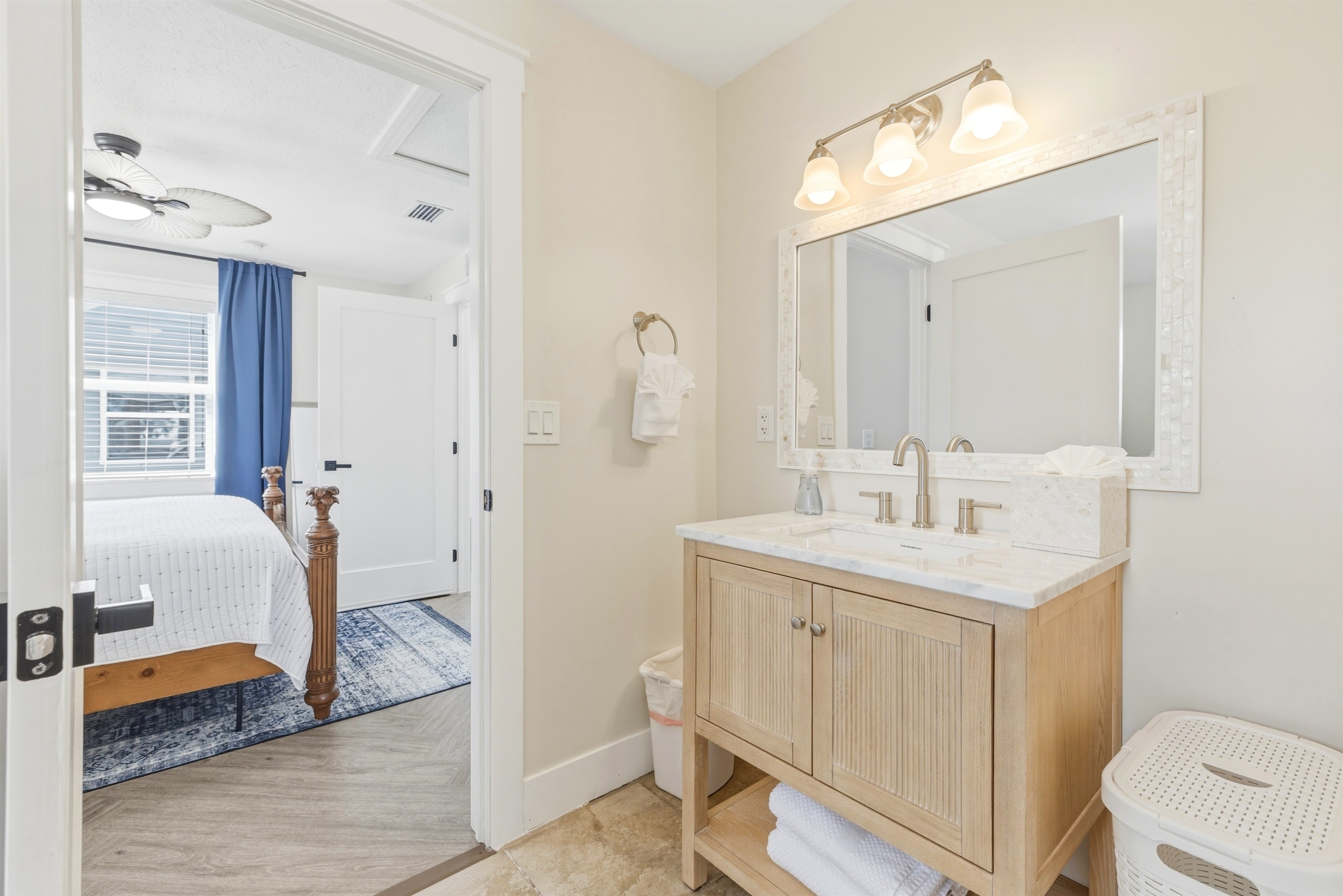 A shared Jack & Jill bathroom connecting both bedrooms.