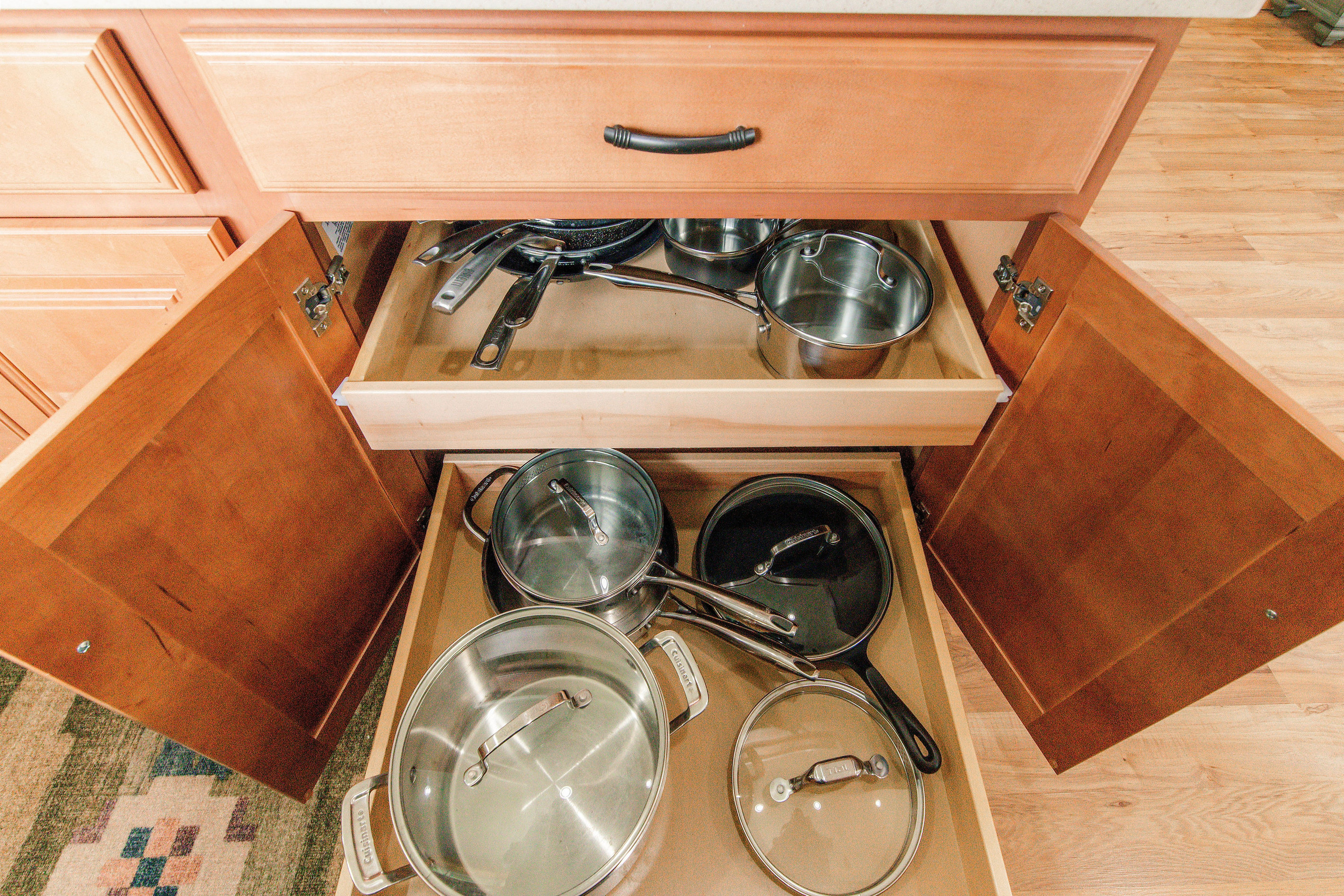 Wide variety of pots and pans!