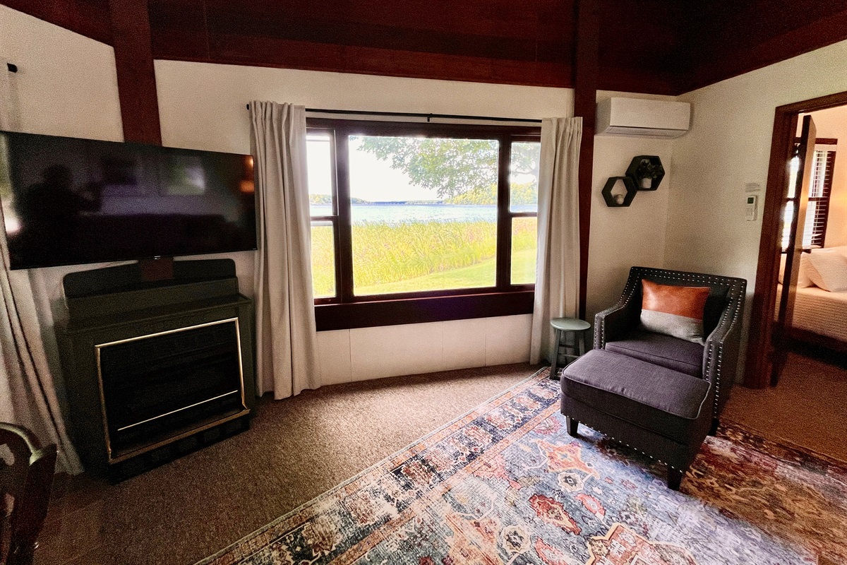 Living room overlooking the lake