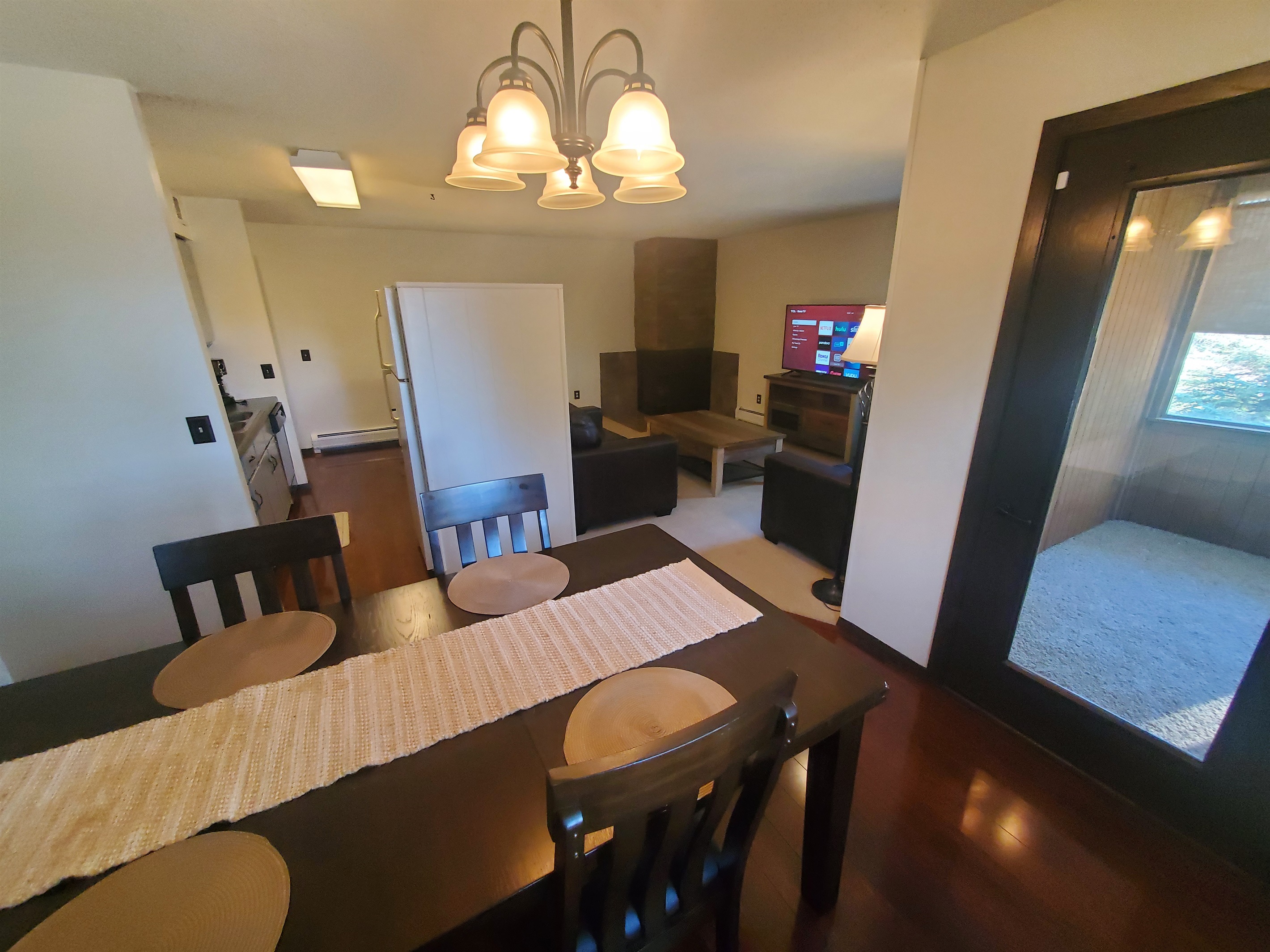 Tomar Park Apt 1 - KP101APT1 2