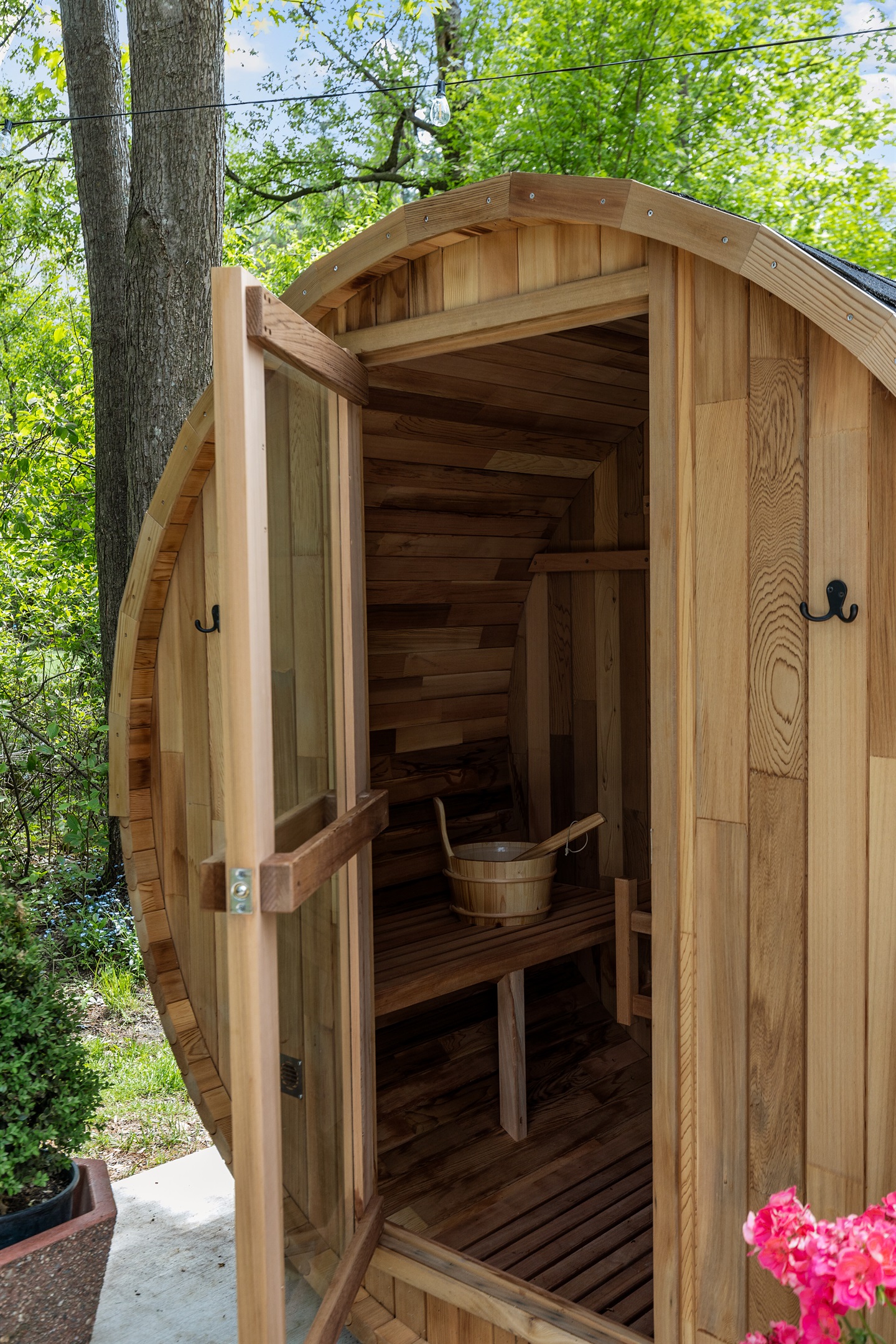 Relax, recharge, and enjoy a spa-like experience in the private barrel sauna.