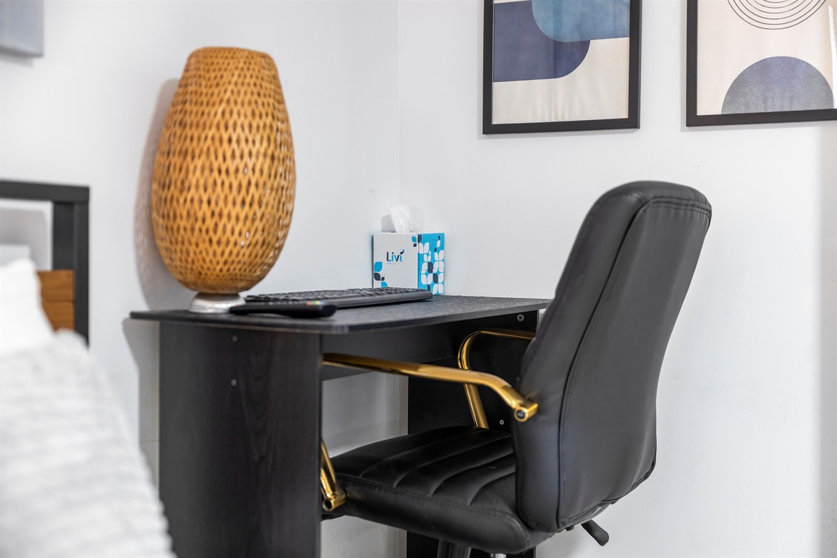 Set up your laptop at the dedicated workspace, stay productive when needed, then close it and enjoy the city on your terms.