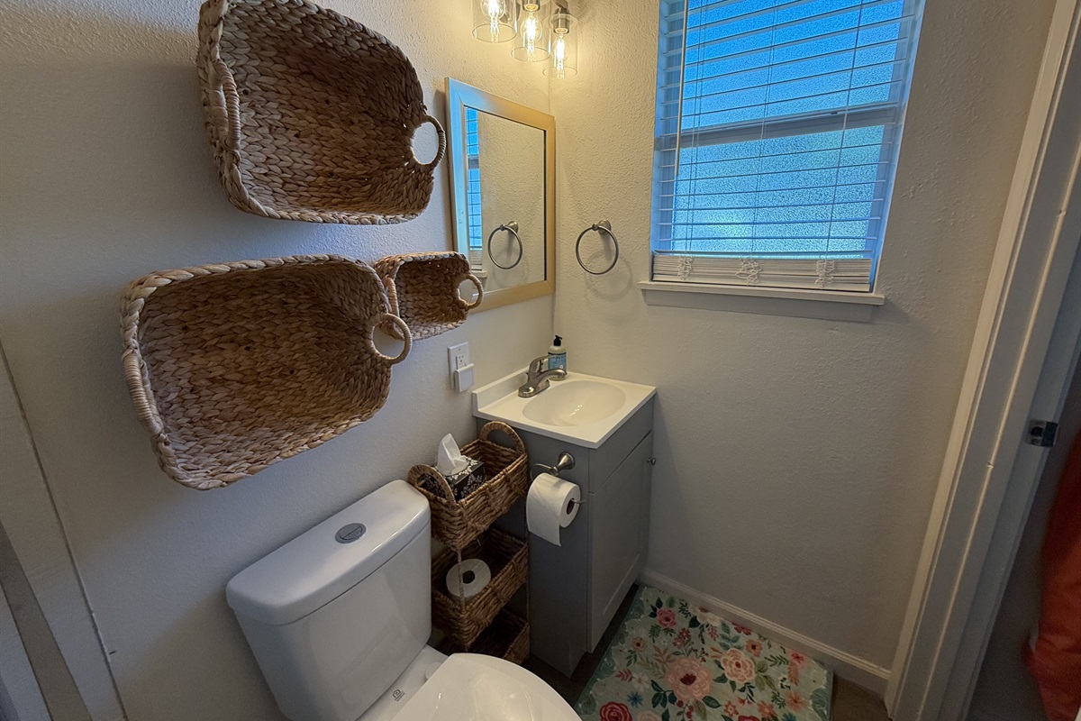 Bedroom 2 Ensuite Bathroom