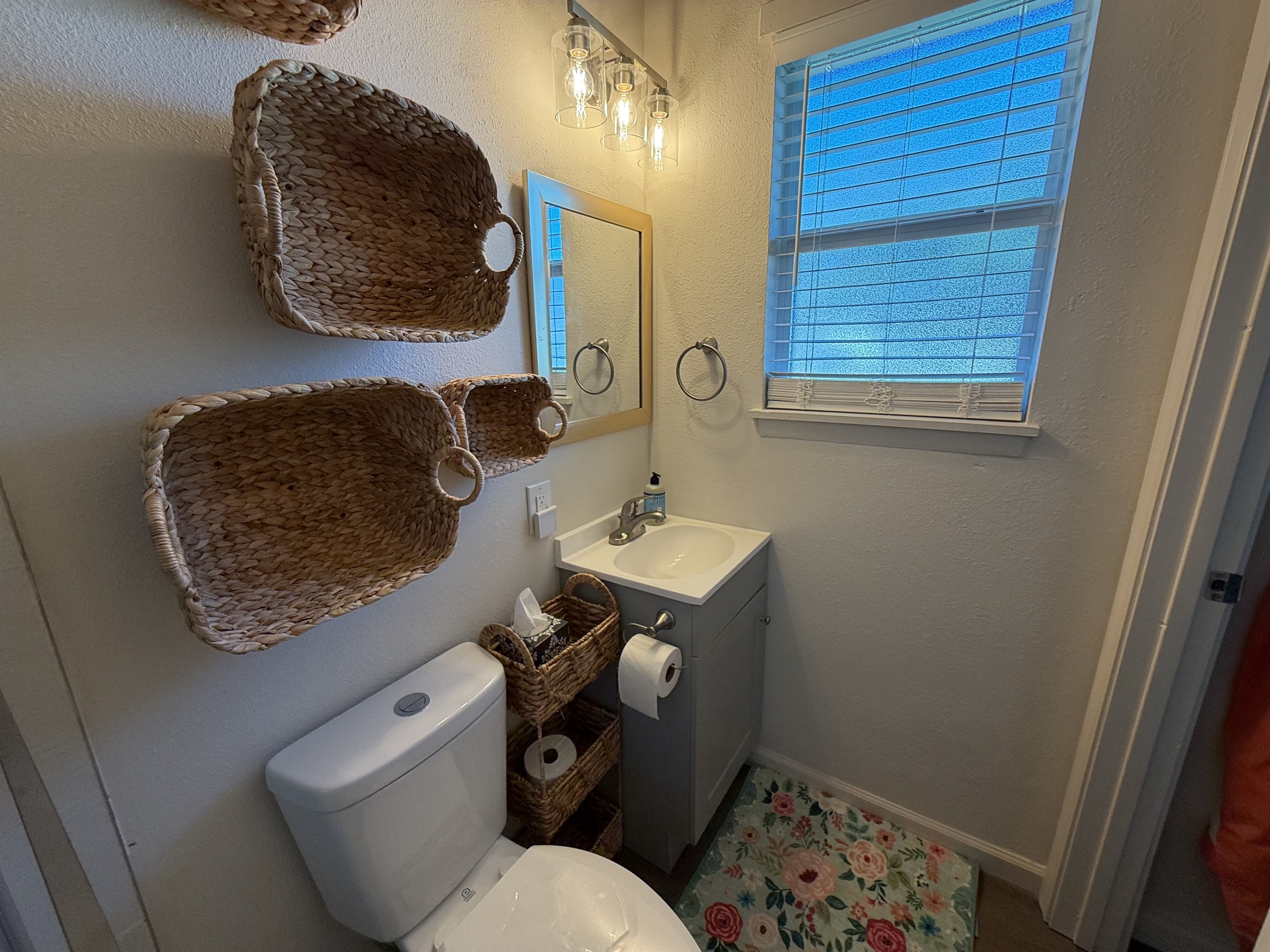 Bedroom 2 Ensuite Bathroom