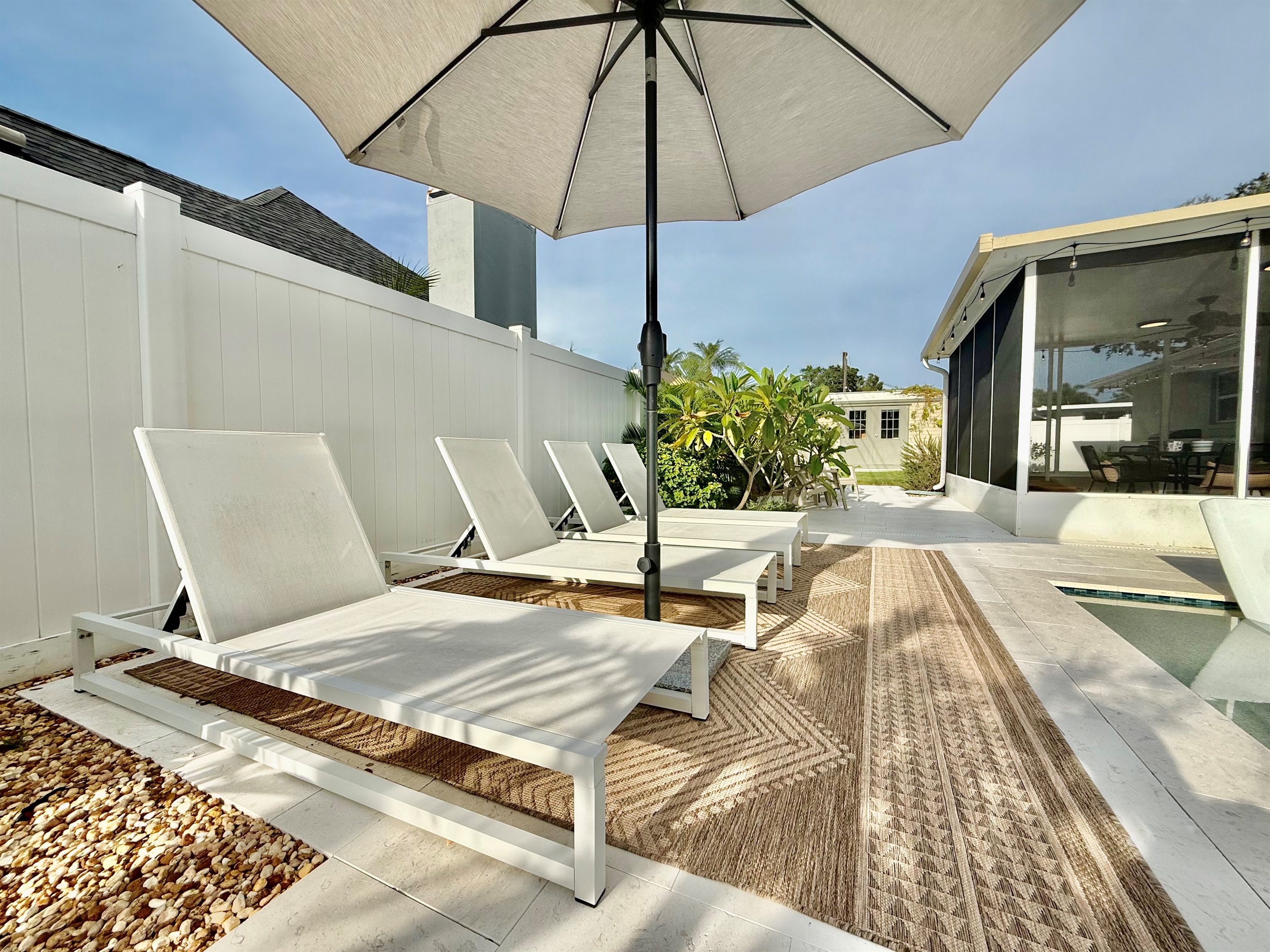 Let the kids splash while you sip a cocktail under the umbrella—it’s fun and relaxation all in one.