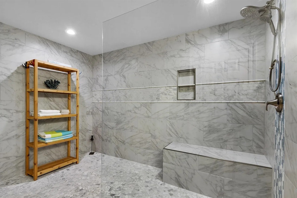 Primary En-Suite Shower