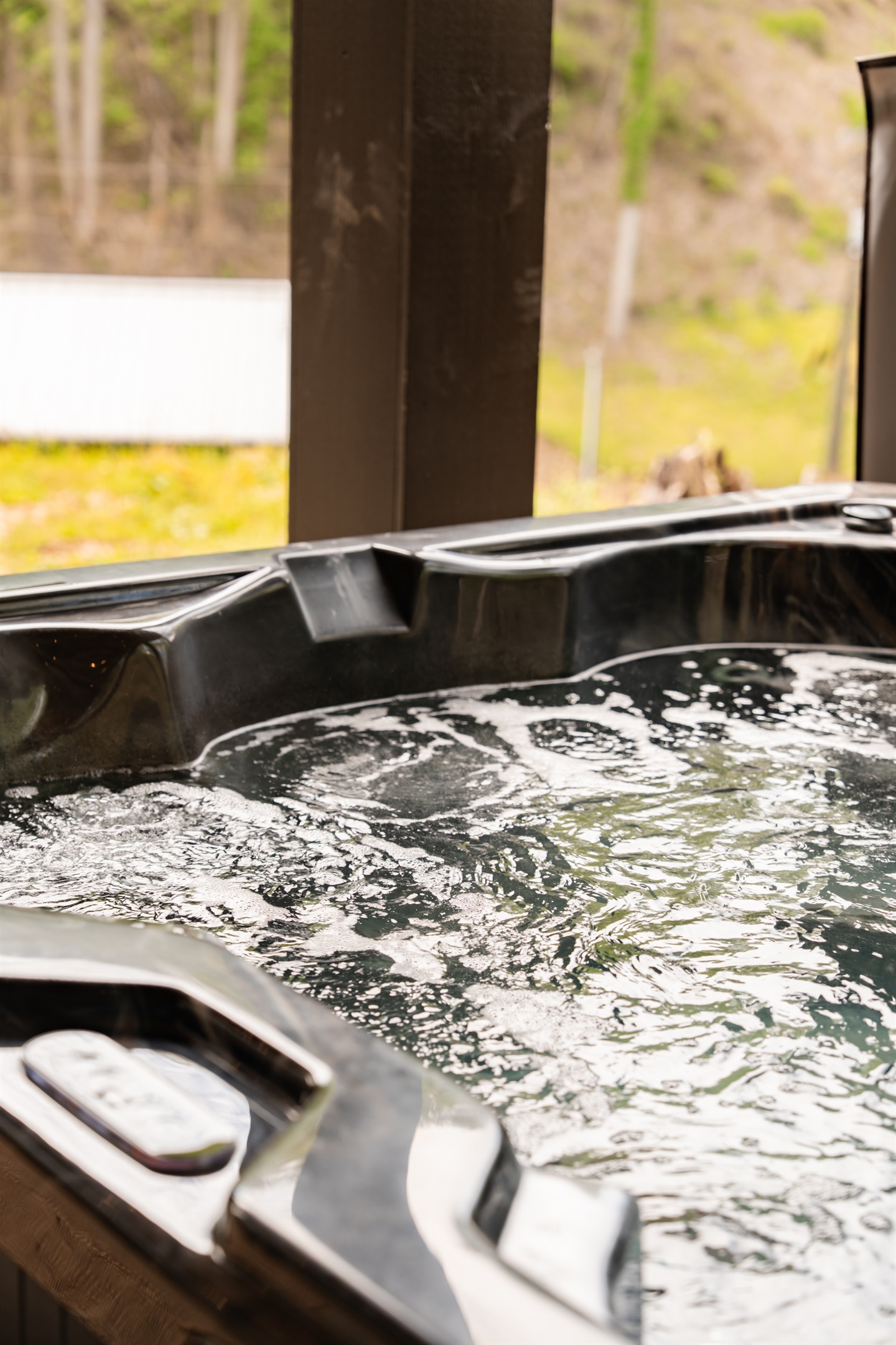 Hot tub drained, cleaned, sanitized and refilled after each guest stay.