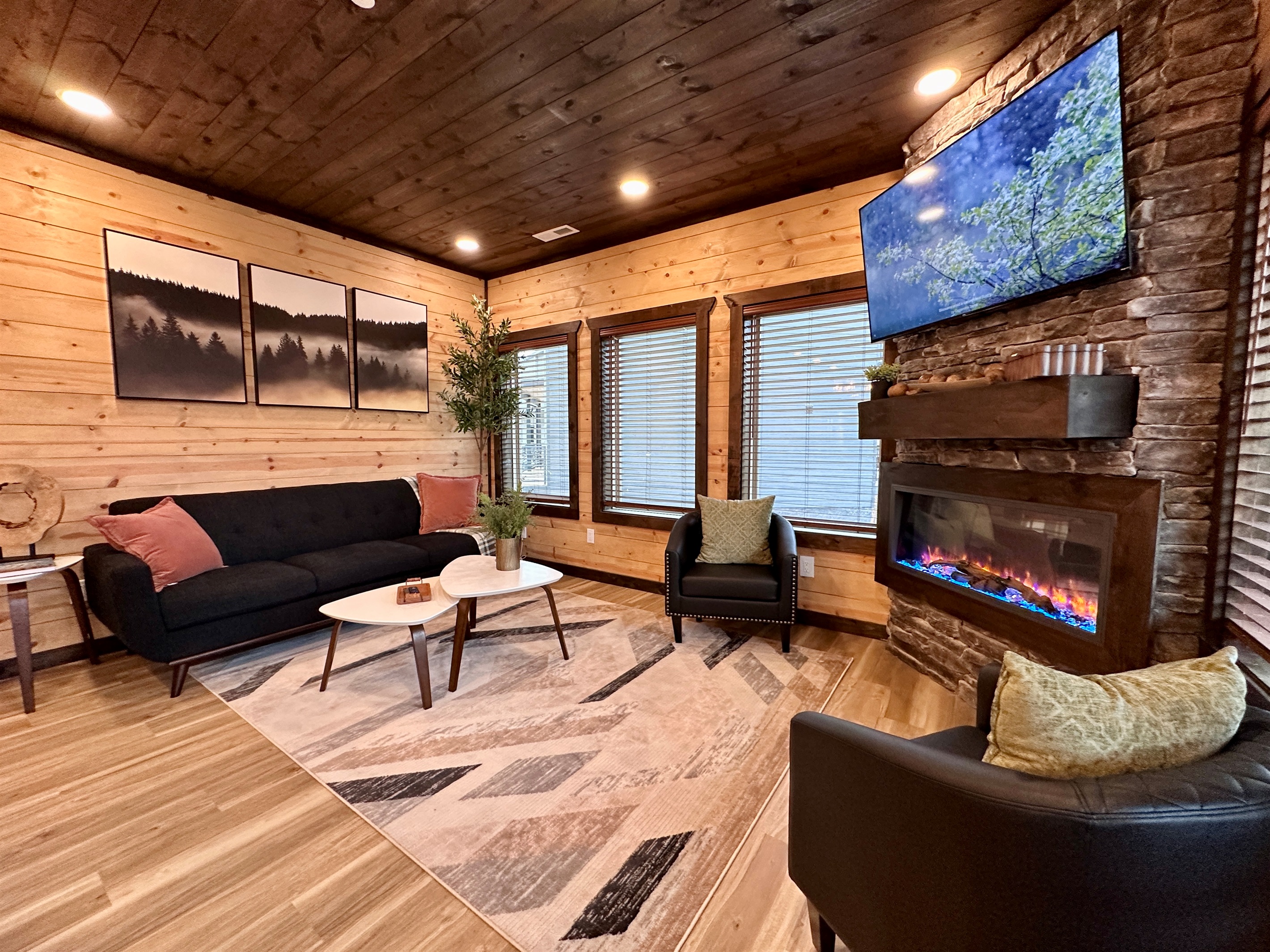 Floor 2: Main Floor