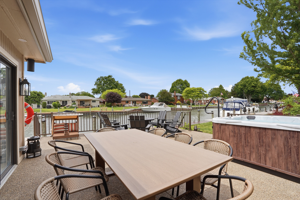 Elevate your living experience and immerse yourself in the tranquil beauty of nature with this captivating outdoor oasis, where the boundaries between indoor and outdoor living seamlessly dissolve, inviting you to bask in the serenity of your surroundin