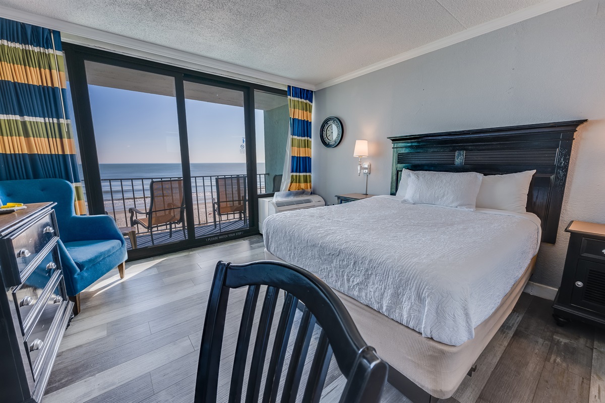 Stunning Bedroom Beautifully Decorated with Amazing Views 💫✨