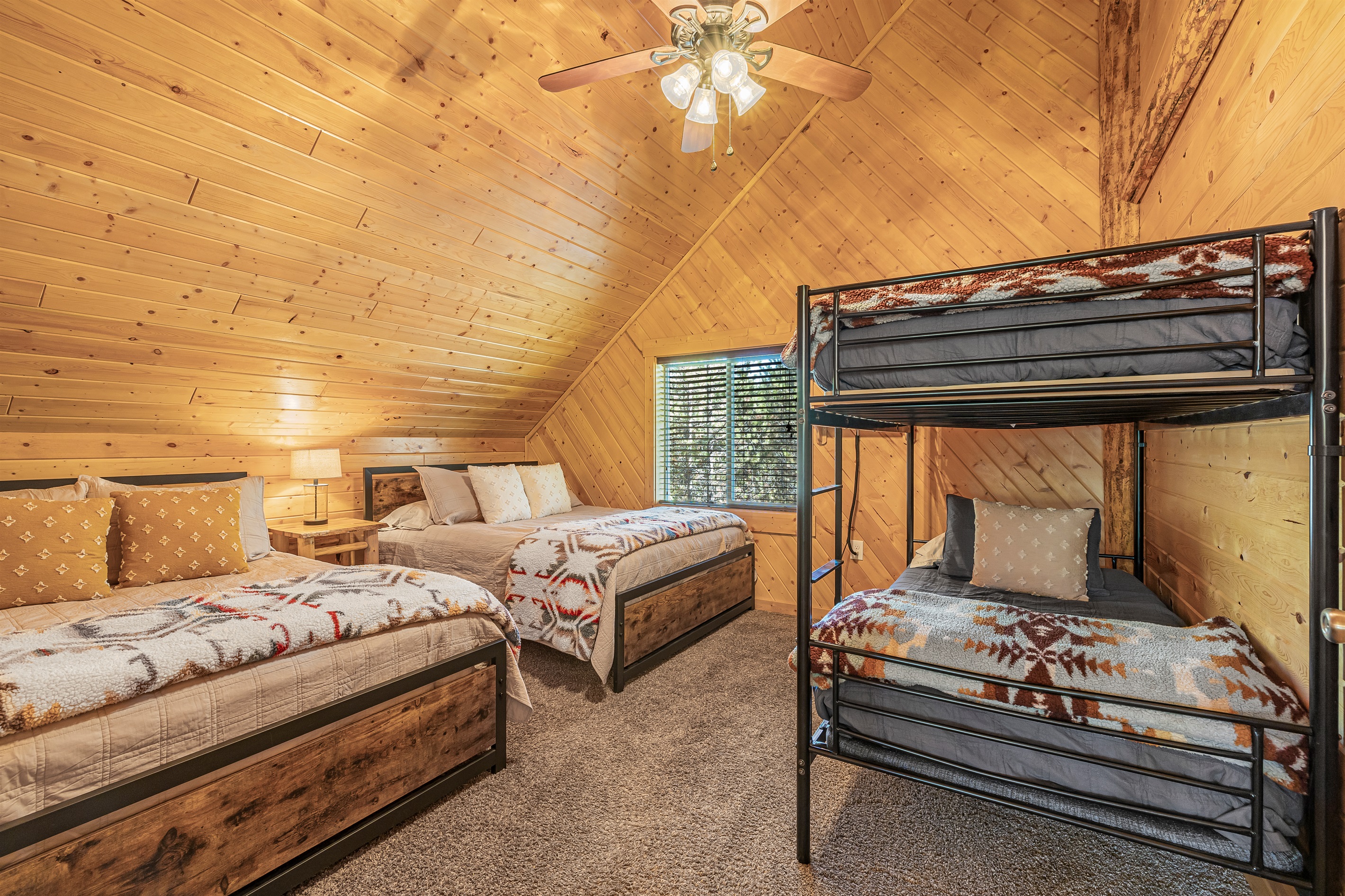 Bedroom #3 w/ 2 queen sized beds and 1 twin over twin bunk bed