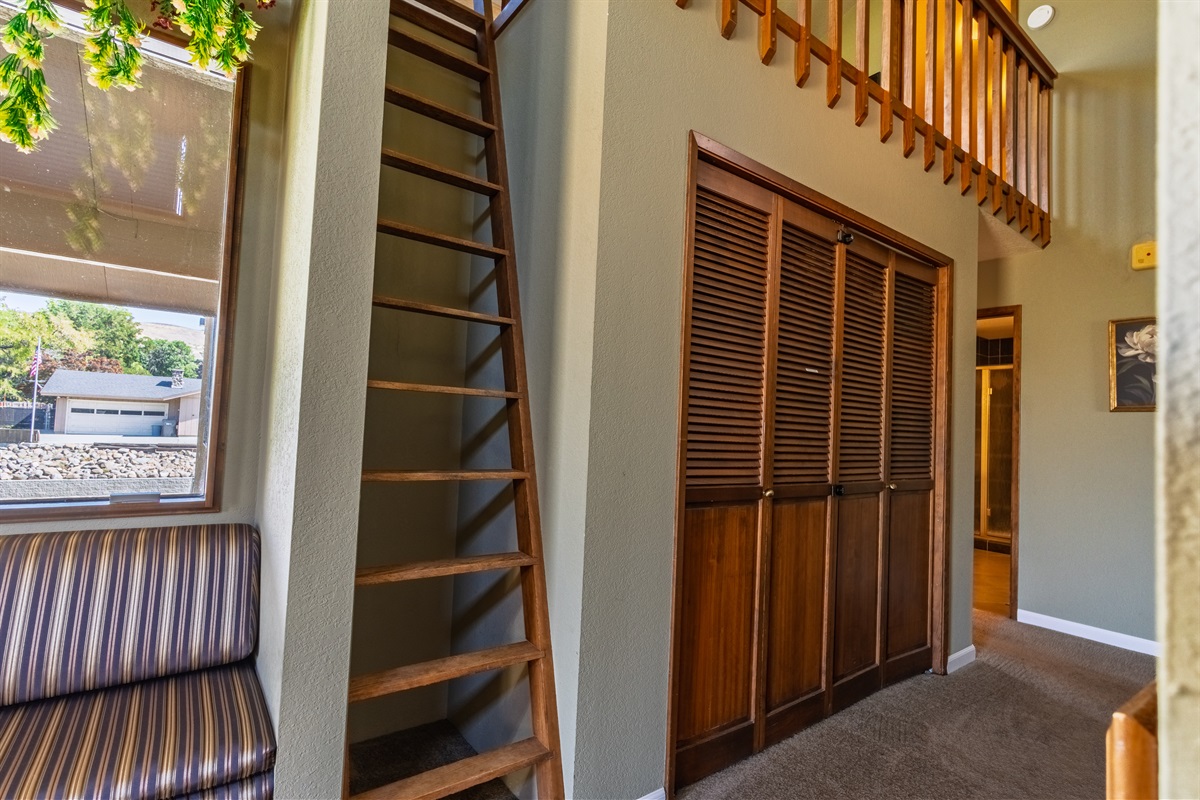 While the loft can be a fun place to sleep or play, it can be challenging to access for some guests.