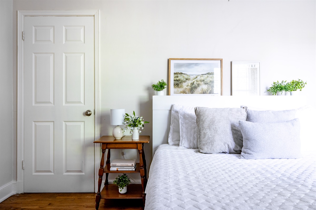 Bedroom with Queen bed and TV