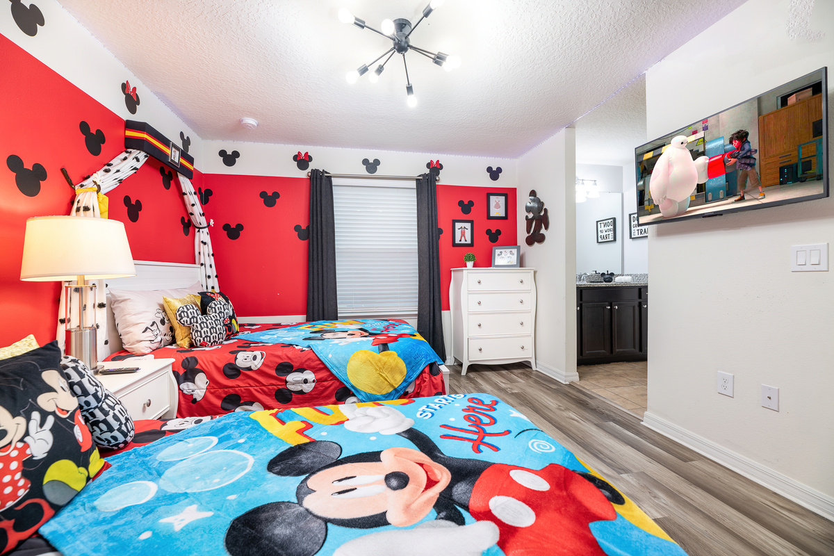 Mickey Mouse Bedroom with two Twin Beds