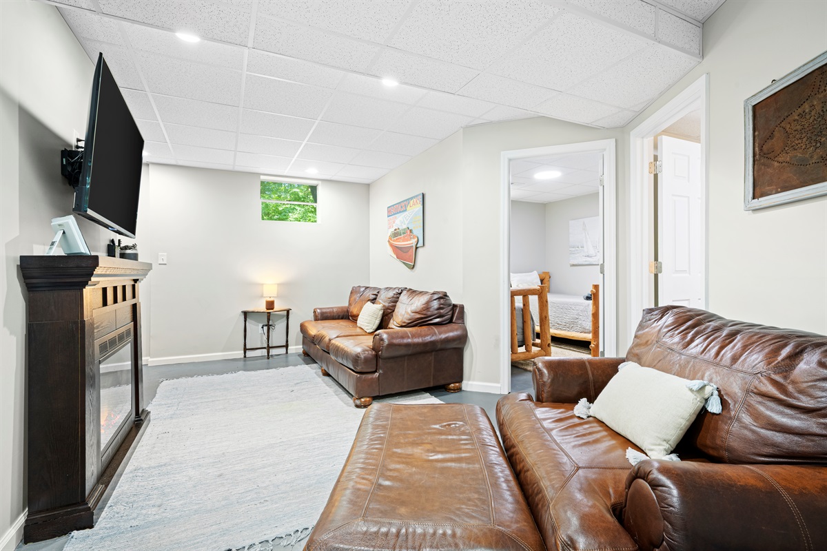 Sitting Room | Smart TV | Electric Fireplace