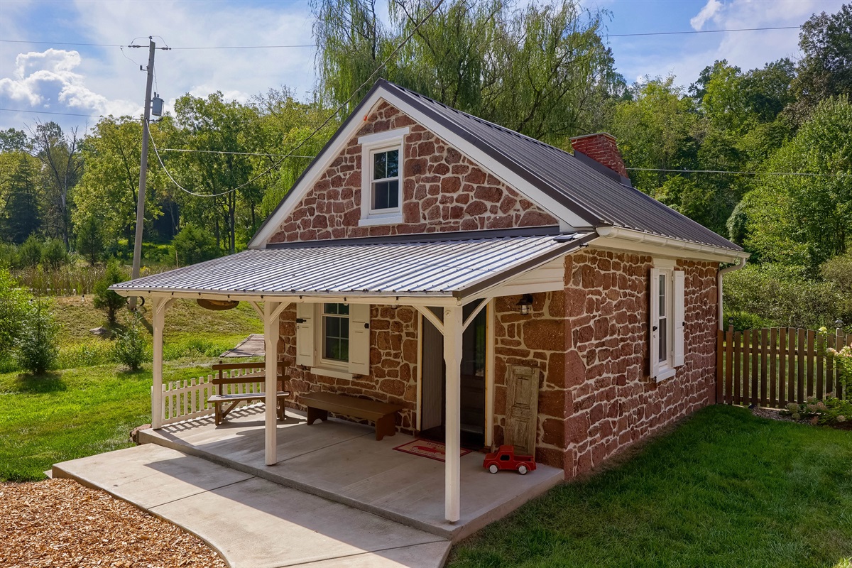 "Summer Kitchen" - 5th Bedroom. Heated and cooled.
