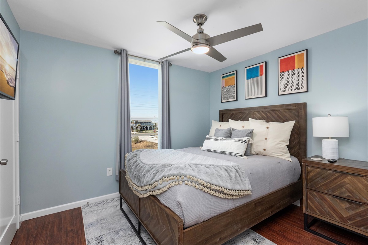 da8763df2674418e836e06c2e6306e38 Large | Beachhouse | Texas | TX | Vacation Homes | Galveston | Crystal Beach | Kokomo | Breezy Days | Beachfront Elegance | Sunrise Serenity | Southern Sands Property Management, LLC