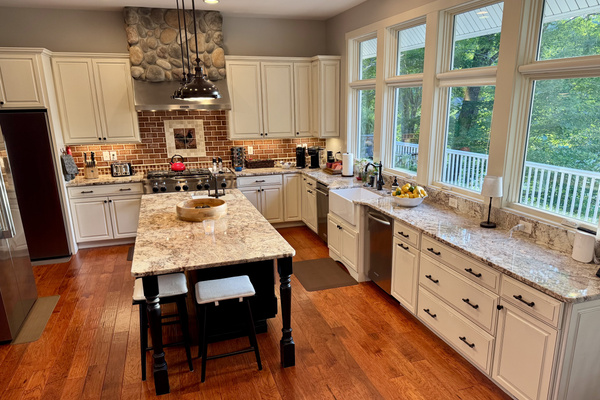 Fully equipped luxury kitchen with everything needed for large groups