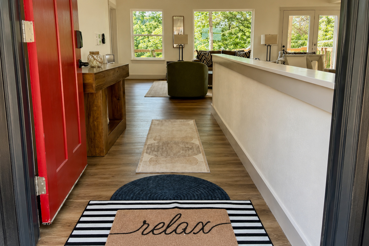 Welcome to Comfort Cove Lodge!