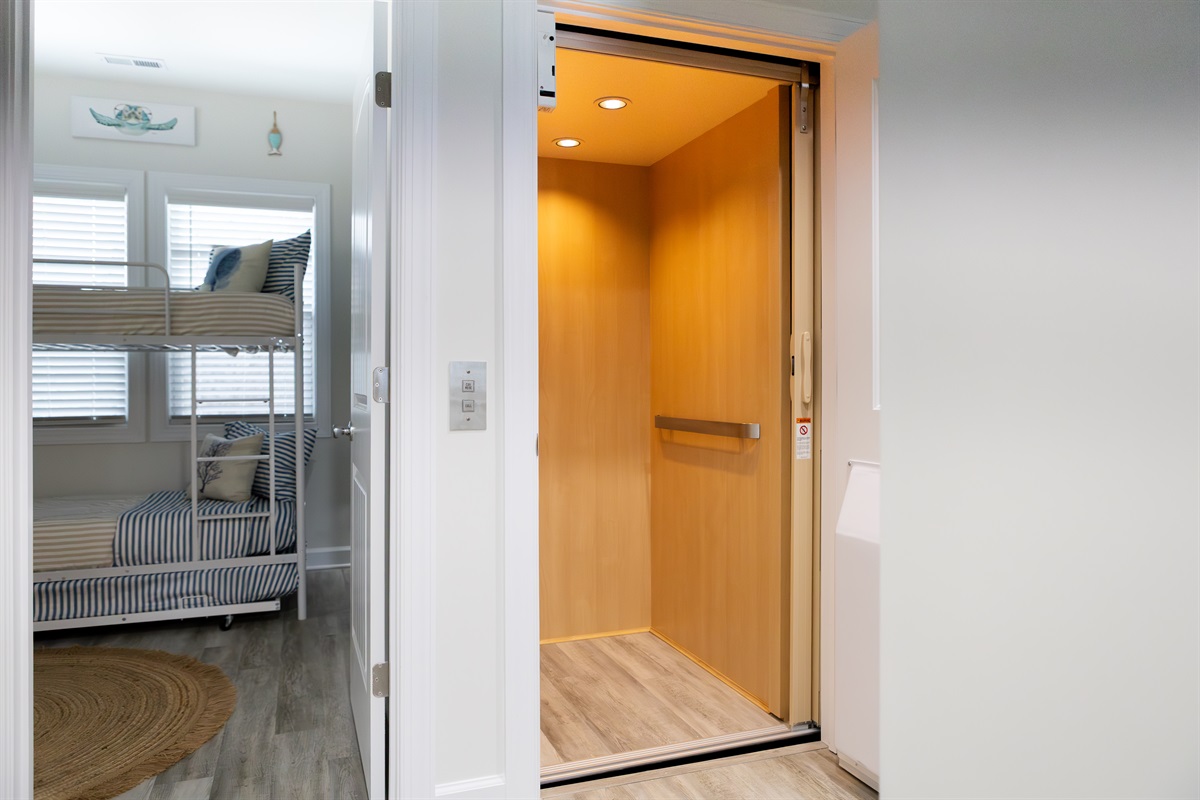 Elevator with access to each floor