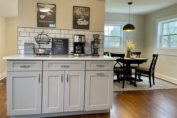 Coffee bar and dining room