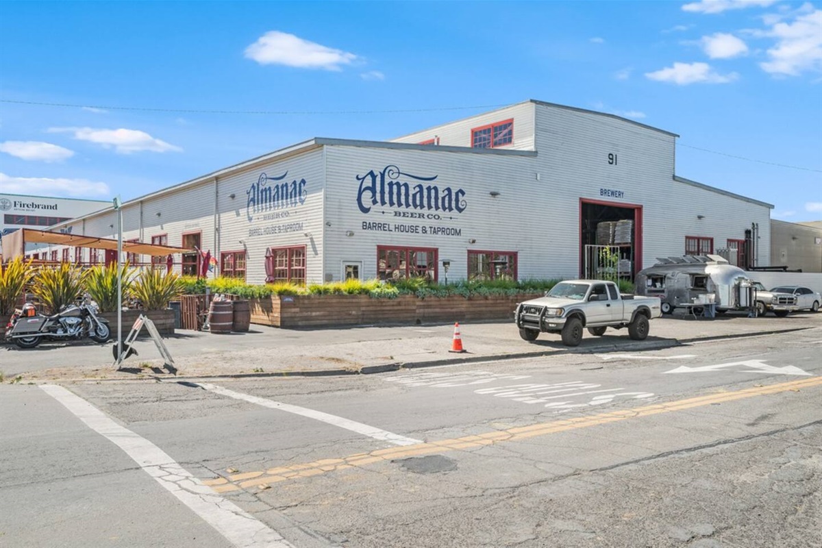 Almanac Brewery is one of the most popular destinations on the island.  Tons of great beers and outdoor seating.