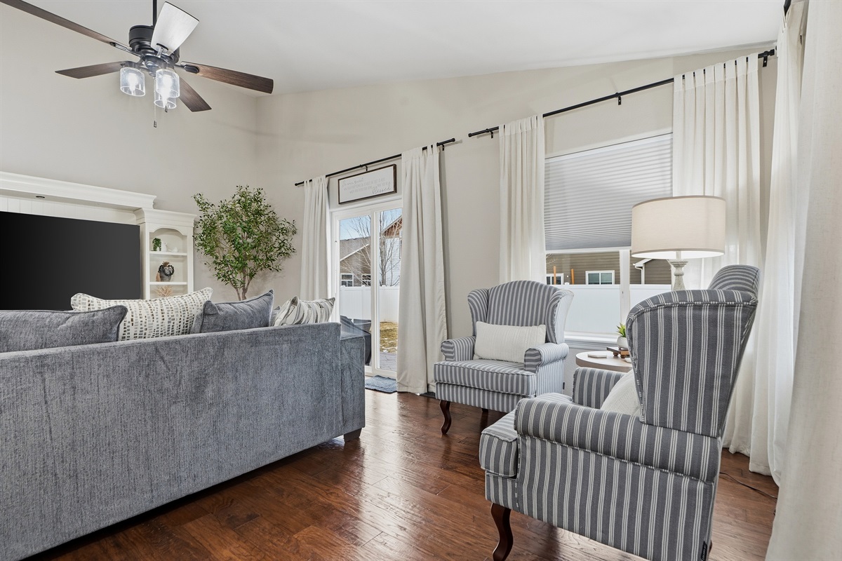 Upstairs Living Room!