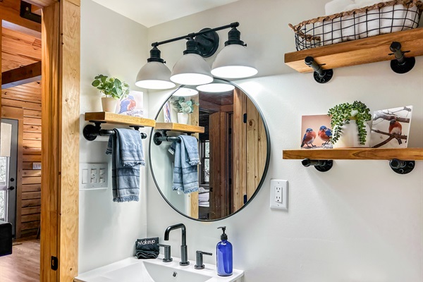 Plush towels are provided for all guests and can be found in the bedrooms and bathrooms.