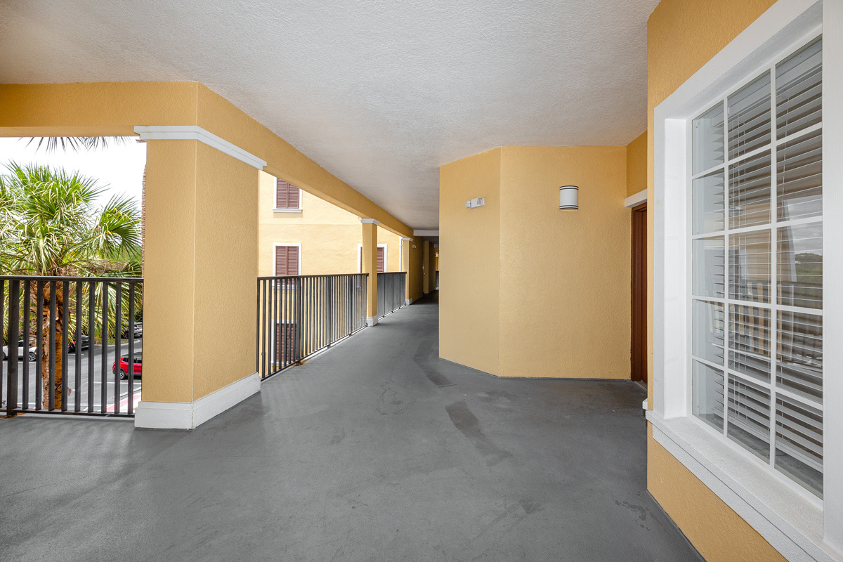Third floor unit