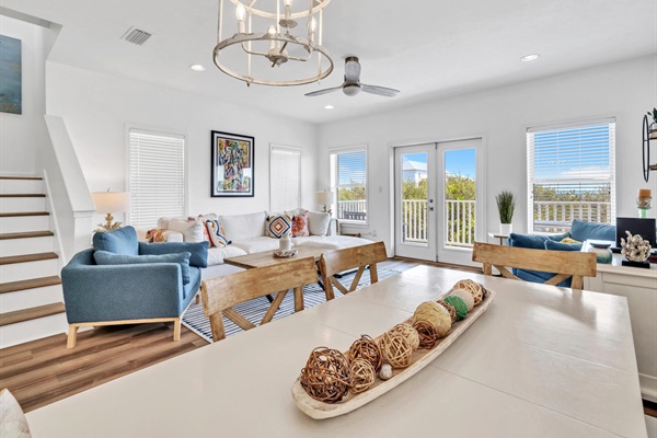 Beach of Mind is....Ocean views from the family room! 