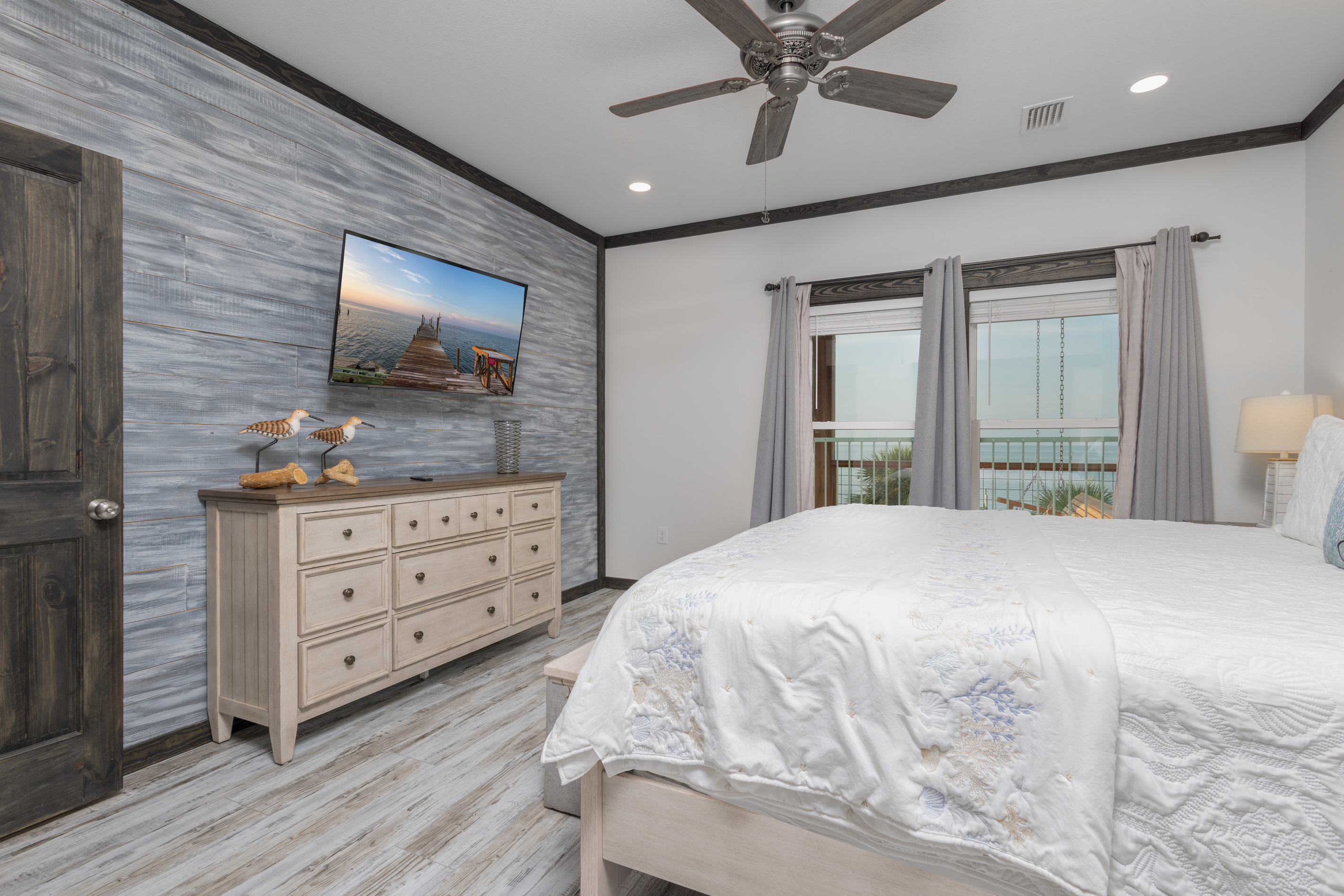 Master bed TV and storage