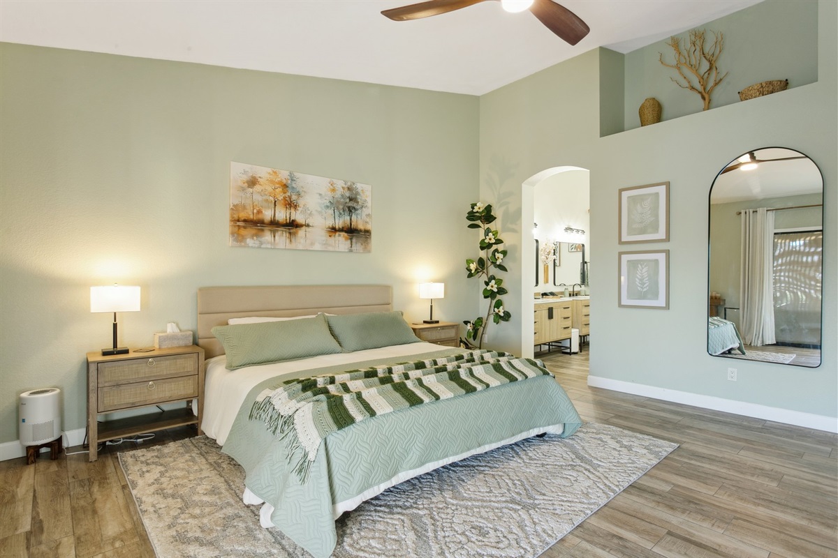 Lakefront Oasis w/ Pool & Hot Tub · Garden Lakes | 3 Bed 2 Bath — Lakefront Oasis w/ Pool & Hot Tub | 3b • 2bth, Avondale, Arizona — photo 4