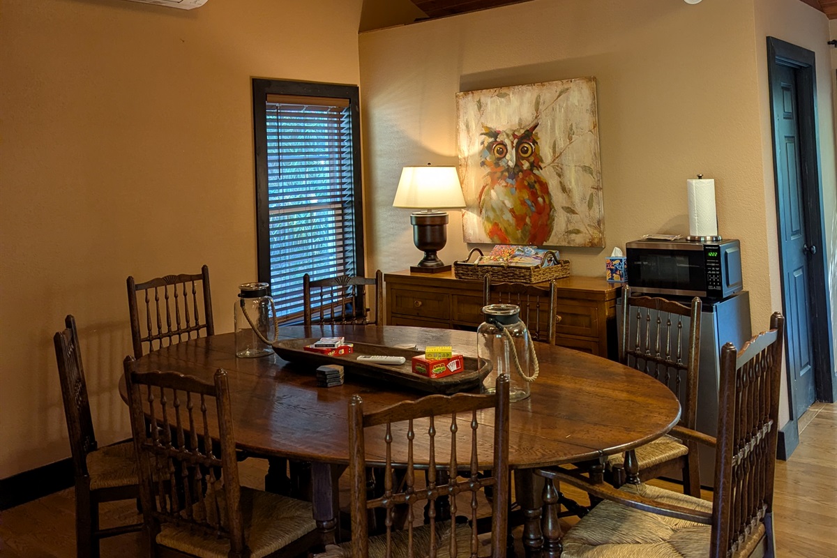 Owl's Nest - Game Table